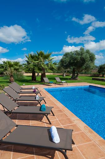 Finca Rotana: Poolbereich