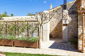 Finca Sa Gruta Vella: Patio der Ferienwohnung