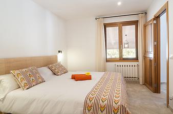 Finca Ses Bitles: Schlafzimmer mit Doppelbett