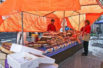 Finca Es Moli d'en Llull: Wochenmarkt in Sant Llorenc