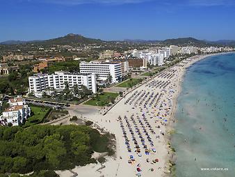 Finca Es Moli d'en Llull: Strand von Cala Millor