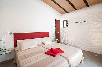 Finca Ca S' Amitger de son Forteza: Schlafzimmer mit Doppelbett