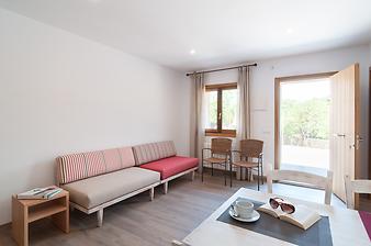 Finca Ses Bitles: Der Wohnbereich mit 2 pfiffig bezogenen Sofas.