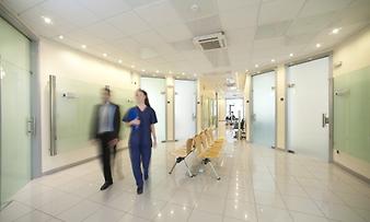 a b: Hospital de Muro