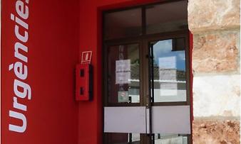 a b: Hospital de Muro