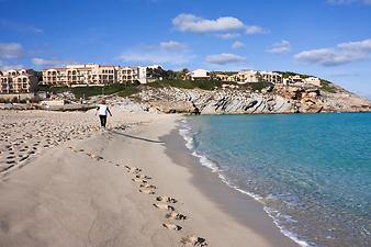 a b: Strand Cala Mesquida