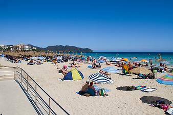 a b: Strand Cala Millor