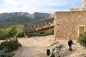 a b: Castell de Capdepera 