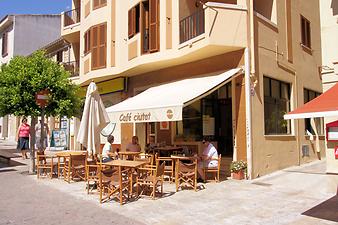a b: Cafe Ciutat