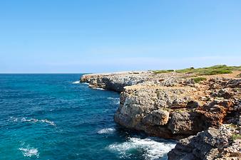 a b: Strand Cala Petita