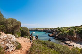 a b: Strand Cala Petita