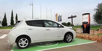 Ladestation 50 KW Dia del Sol Schnellladestation Golf son Gual: 312 Dia del Sol Ladestation Golf son Guall