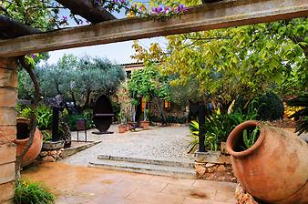 a b: 383 Restaurant Son Floriana