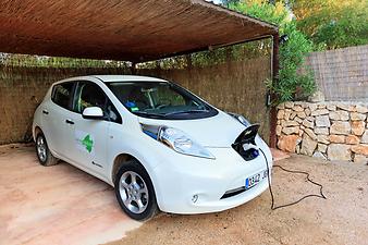 Finca Can Prim: Elektro-Auto auf Mallorca