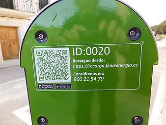 a b: 439 Ladestation Fenienergia St. Joan