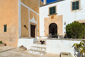 Finca Cas Pages des Pujol: Es Pujol - En Pedro- Blick auf die Kapelle