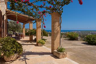 Finca Son Galta: überdachte Terrasse