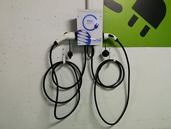 a b: Typ 2 Kabel sind vorhanden.jpg