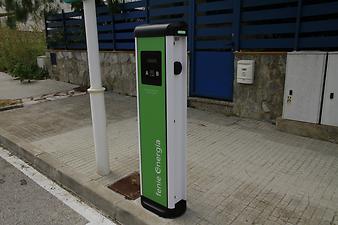 a b: Ladestation-Son-Serra-de-Marina.JPG
