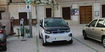 Ladestation Fenienergia Ladepunkt Vilafranca de Bonany: Ladestation-Vilafranca.jpg