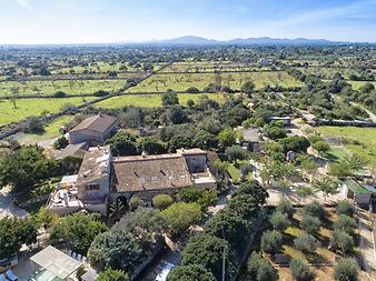 Finca Sa Gruta Vella: 18sa gruta vella dron.JPG