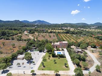 Finca Cas Verros: 002  dron exterior cas cuni.JPG