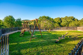 Finca Ses Bitles: Spielplatz Nr. 1 am alten Pool