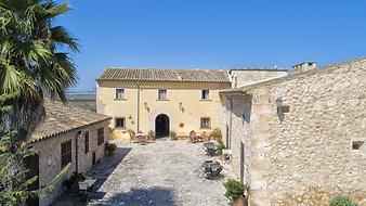 Finca Sa Franquesa Vella: Flug über die Finca