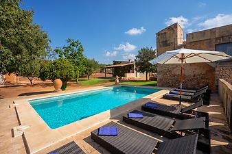 Finca Can Menut: Pool Finca Mallorca