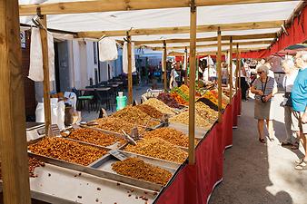 Finca Can Porretí: Wochenmarkt jeden Mittwoch in Sineu