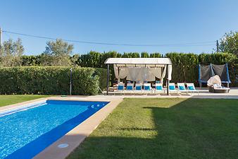 Finca Llum: Sonneninsel am Pool der Finca Llum