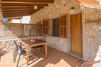 Finca Ses Bitles: Die Terrasse der Ferienwohnung Llevant