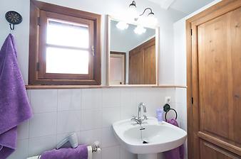 Finca Ses Bitles: Badezimmer in der Ferienwohnung