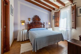 Finca Els Marsals: Schlafzimmer Nr. 1