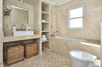 Finca Mira al Campo: Bad Ensuite zu Schlafzimmer Nr. 2