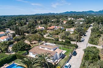 Finca Can Lluis: Exteriores dron Can LLuis Auf nach mallorca 016.JPG