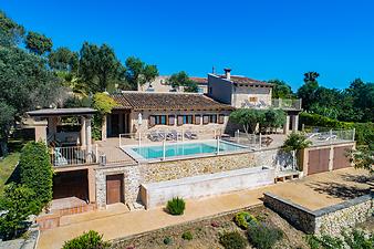 Finca Nines: casa 110 ses nines con dron Auf nach mallorca037.JPG