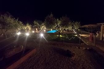 Finca Can Prim: Pool bei Nacht