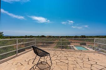 Finca Can Pere: Balkon zu Schlafzimmer Nr. 3 im Obergeschoss