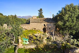 Finca Son Poca Palla: Blick auf die Hinterseite des Hauses