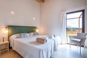 Finca Ses Figueretes: Schlafzimmer 1