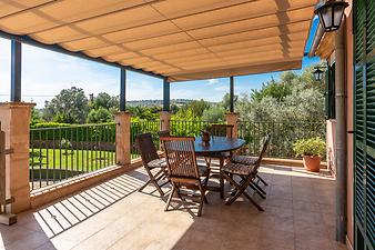 Finca Son Frau: Terrasse vor dem Haus