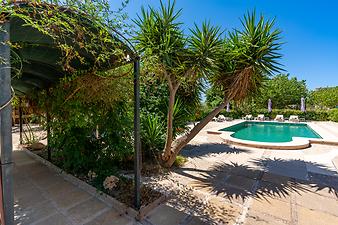 Finca Can Rosillo: Poolterrasse