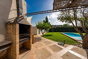 Finca Villa Es Collet de Manacor: Grill