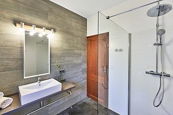 Finca Ses Penyes Rotges: Badezimmer ensuite zu Schlafzimmer 1