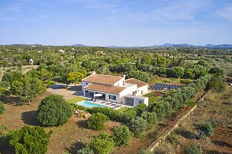 Finca Can Llorenc: Drohnenflug