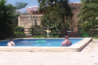 Finca Son Cifre Nou: Relaxen im Pool