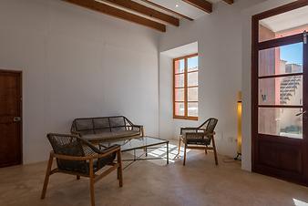 Finca Can Menut: Moderner Wohnbereich