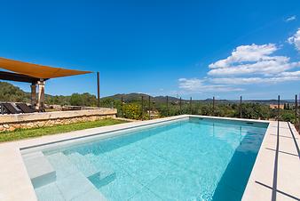 Finca Cas Padrins: Pool der Finca