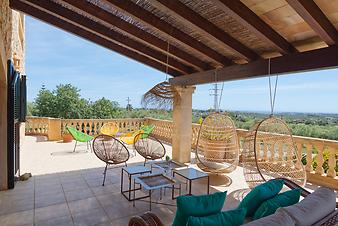 Finca Can Teco: überdachte Terrasse